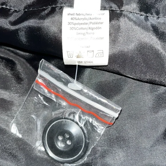 Venus Pink and Black Jacquard Coat 🍁 - Picture 9 of 9